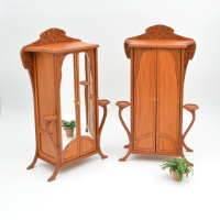 Art Nouveau Kledingkast